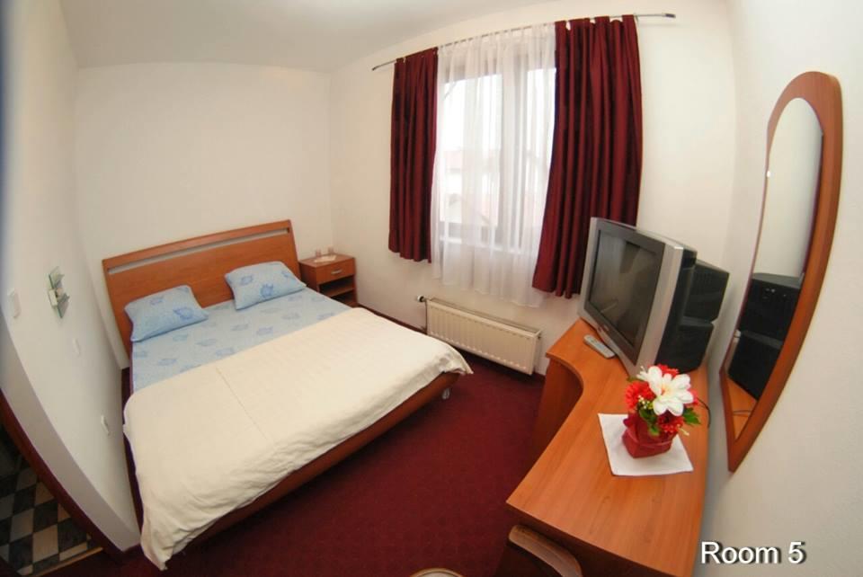 Motel Bella Italia Ilidža Dış mekan fotoğraf
